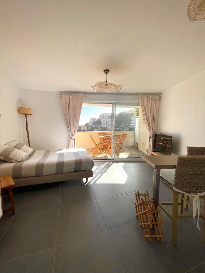Luxueux Studio Neuf - Frontiere Monaco - Piscine - Parking Prive 外观 照片
